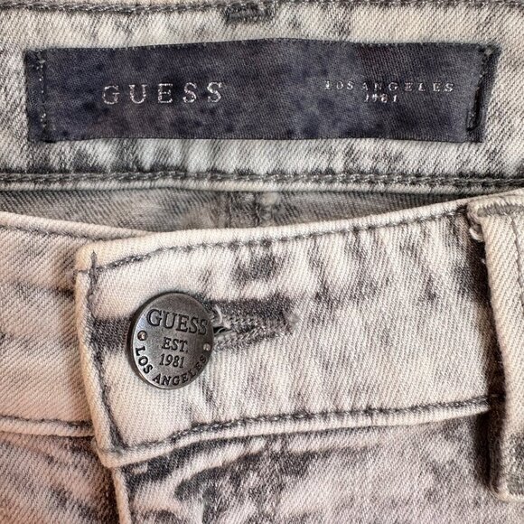 Guess Women's Low Rise Whitewash Moto Jeans Gray Sz 28 - Picture 6 of 12